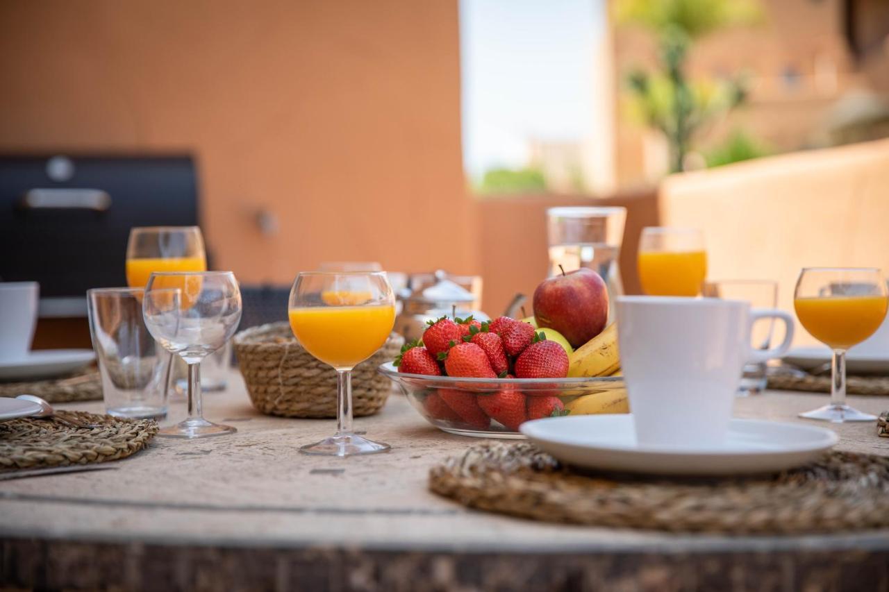 1 Marbella Beach Golf Apartment Екстериор снимка
