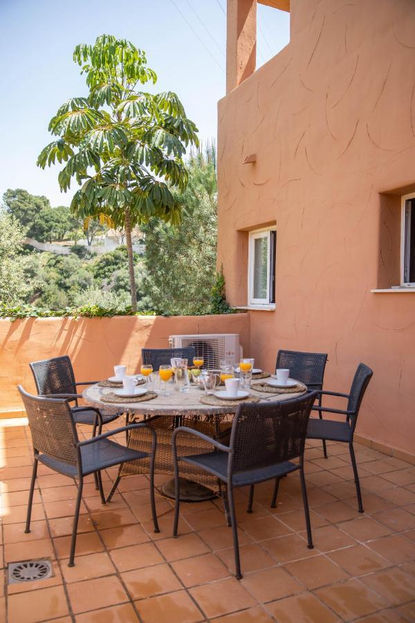 1 Marbella Beach Golf Apartment Екстериор снимка